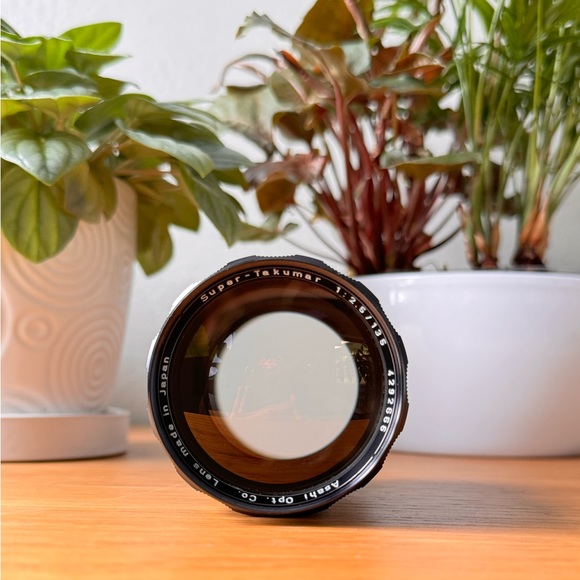 Asahi Pentax Super Takumar 135mm f/2.5 Telephoto Lens - Vintage Classic - Picture 3 of 8